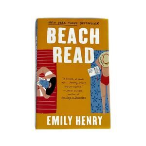 Beach Read by Emily Henry Paperback 2020 Summer Reading Contemporary Romance